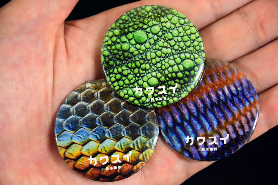 缶バッジガチャ